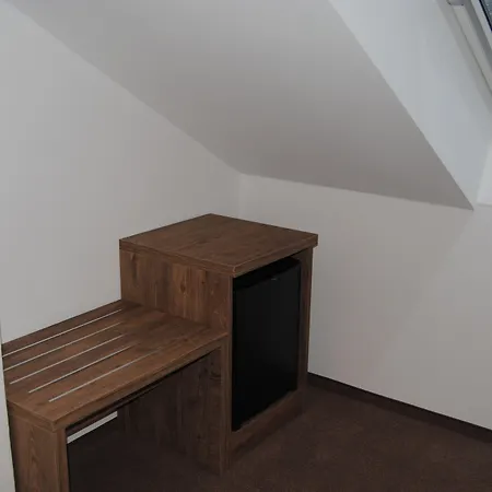 Szálloda B&s Weißenhorn