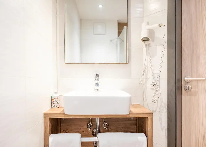 Otel B&s Weißenhorn